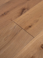 Load image into Gallery viewer, European Oak - OPUS9P4 - Monroe